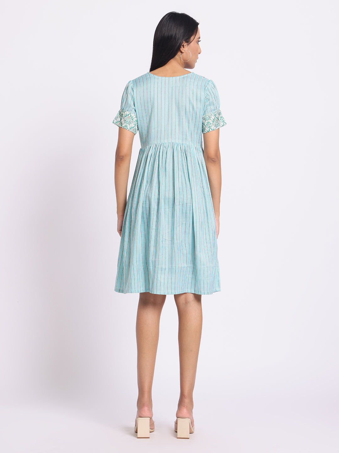 Floral Print A Line Dress with V Neck and Soft Pleated Fall