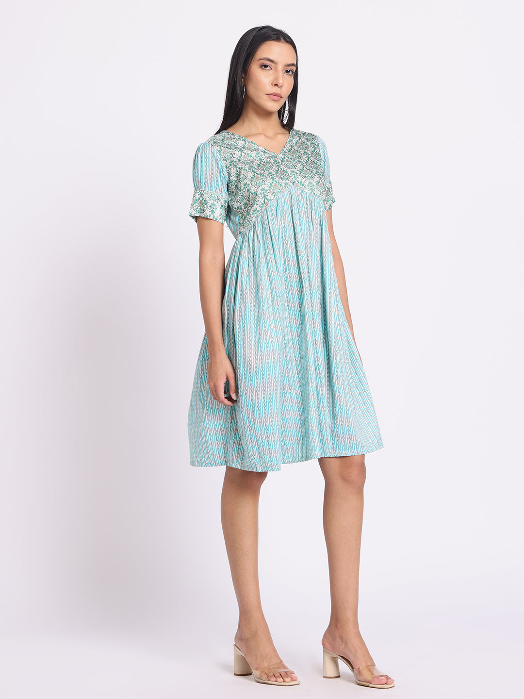 Floral Print A Line Dress with V Neck and Soft Pleated Fall