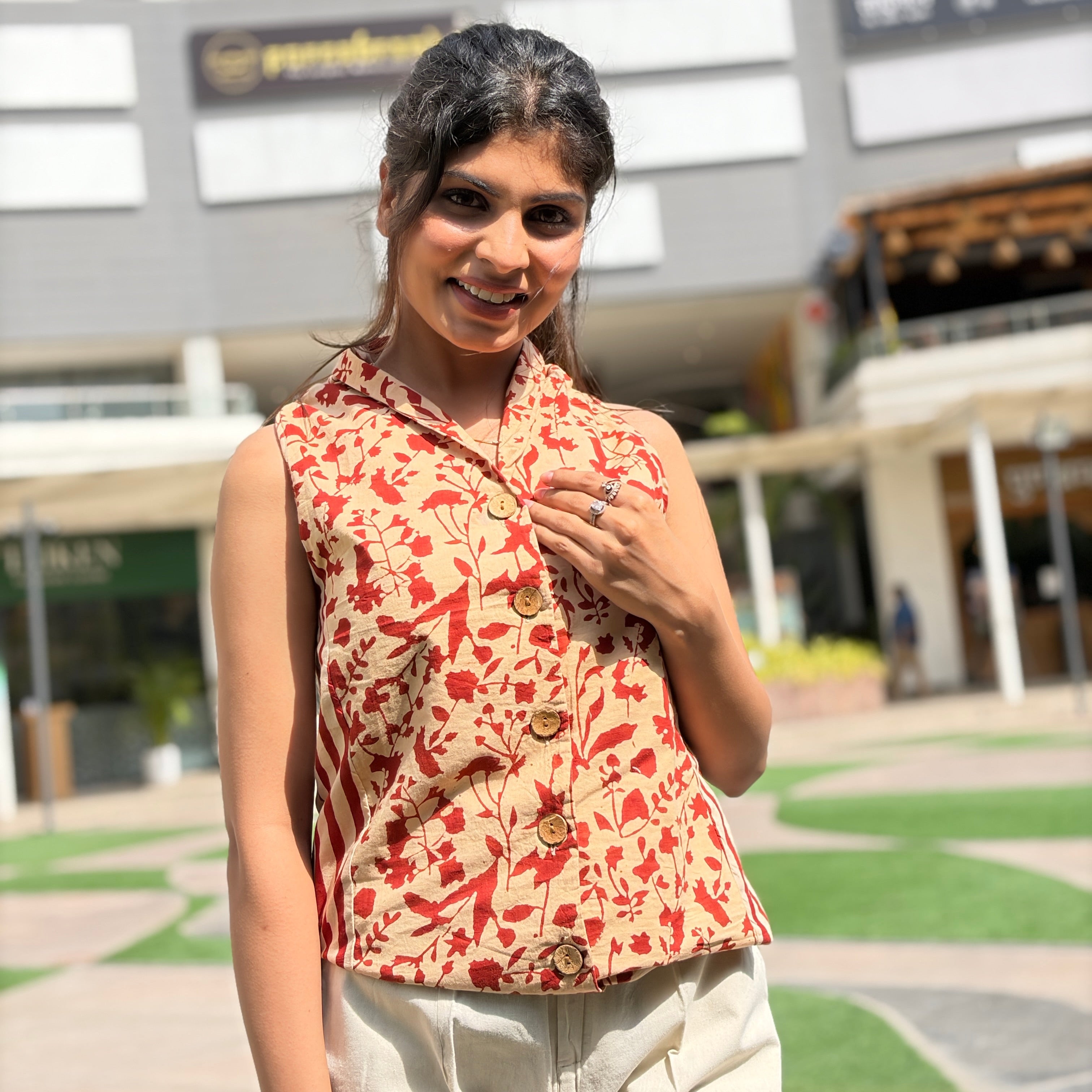 Floral Sleeveless Bagru Handcrafted Hand Block Cotton Waistcoat Top
